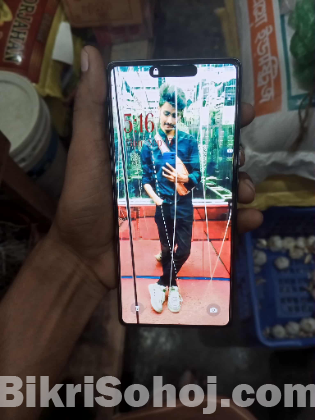 Tecno camon 40